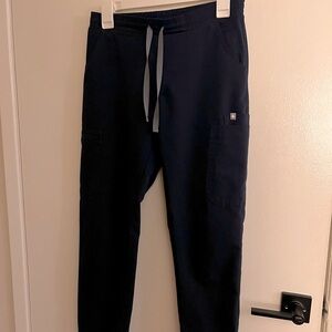 Figs Yola Skinny Scrub Pants XS/Petite Navy color